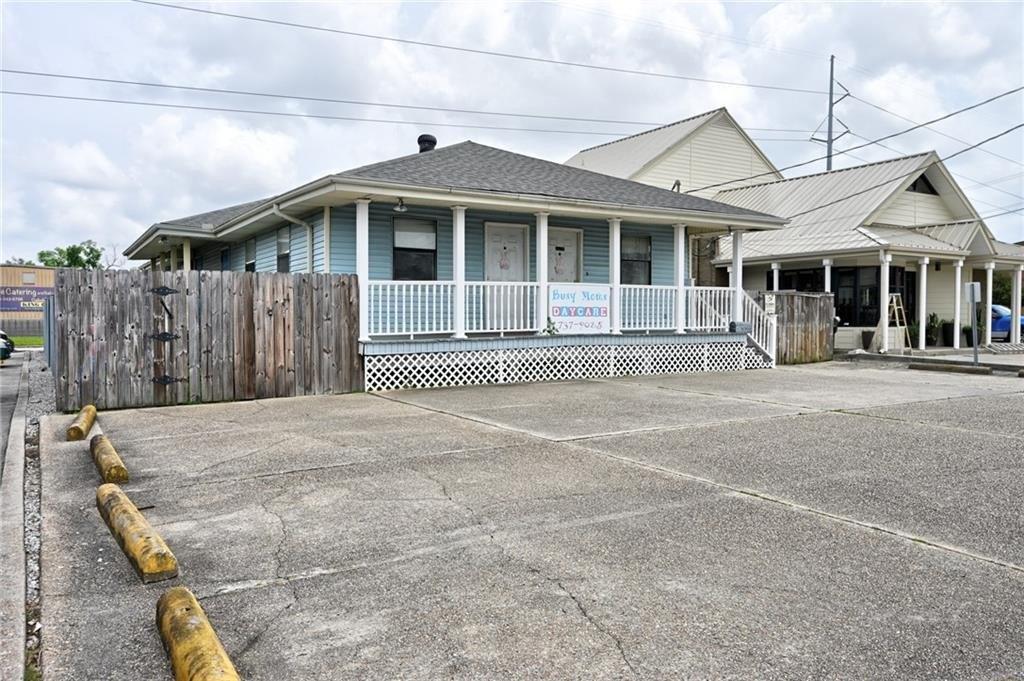 Property Image for 1629 Hickory Ave, Harahan, LA 70123