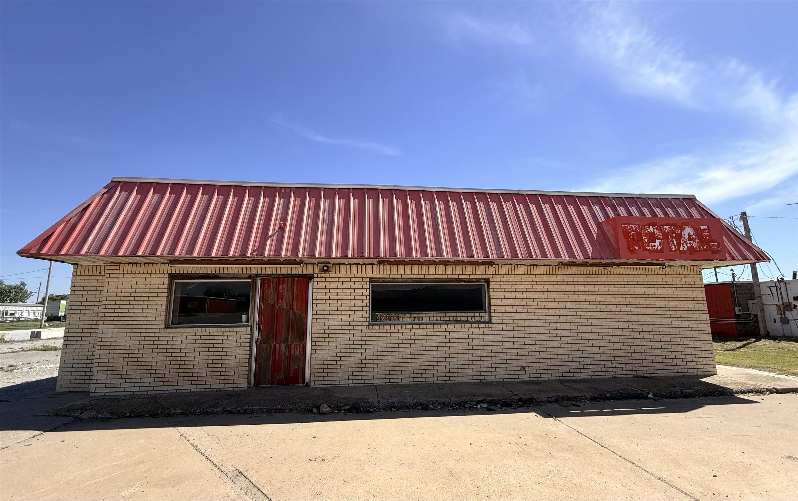 Property Image for 405 W Russworm Dr