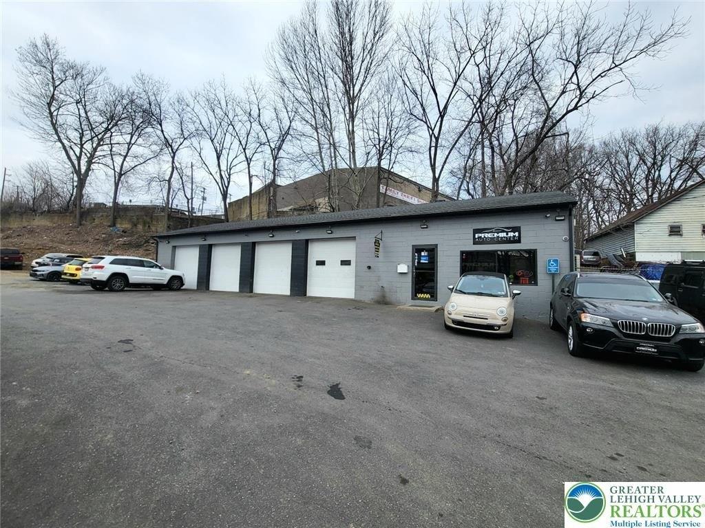 Property Image for 615 Sumner Avenue