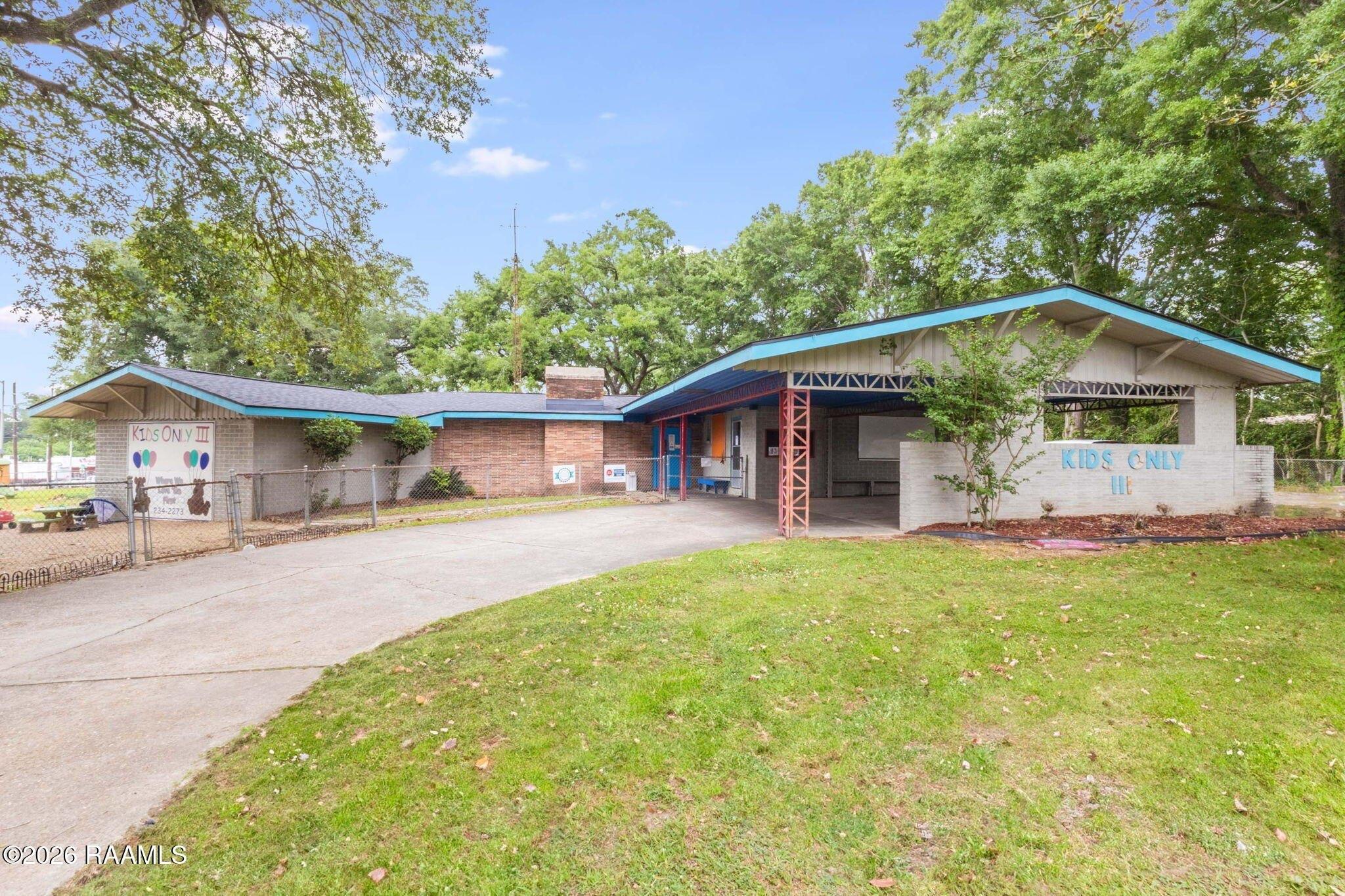 Property Image for 224 Julian Circle