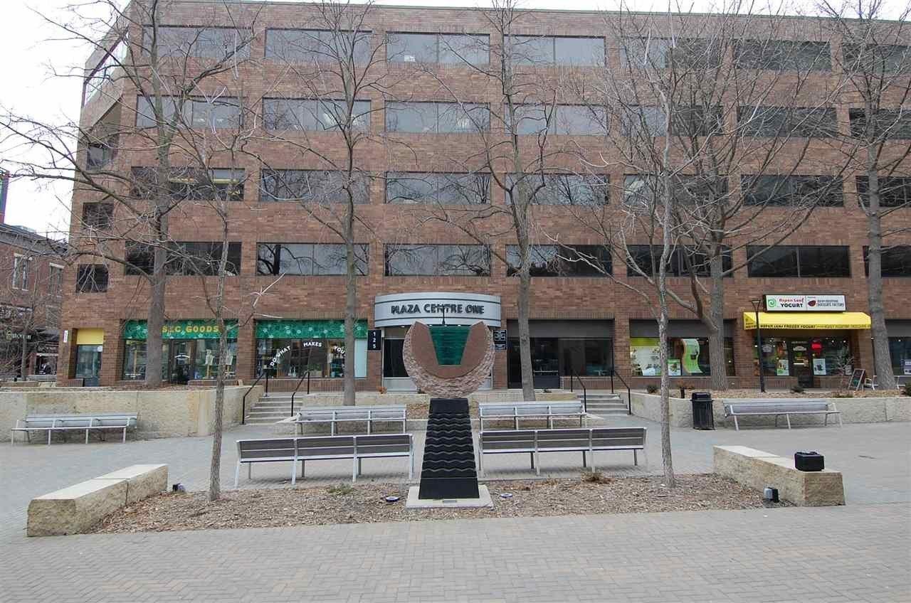 Property Image for 125 S Dubuque St C