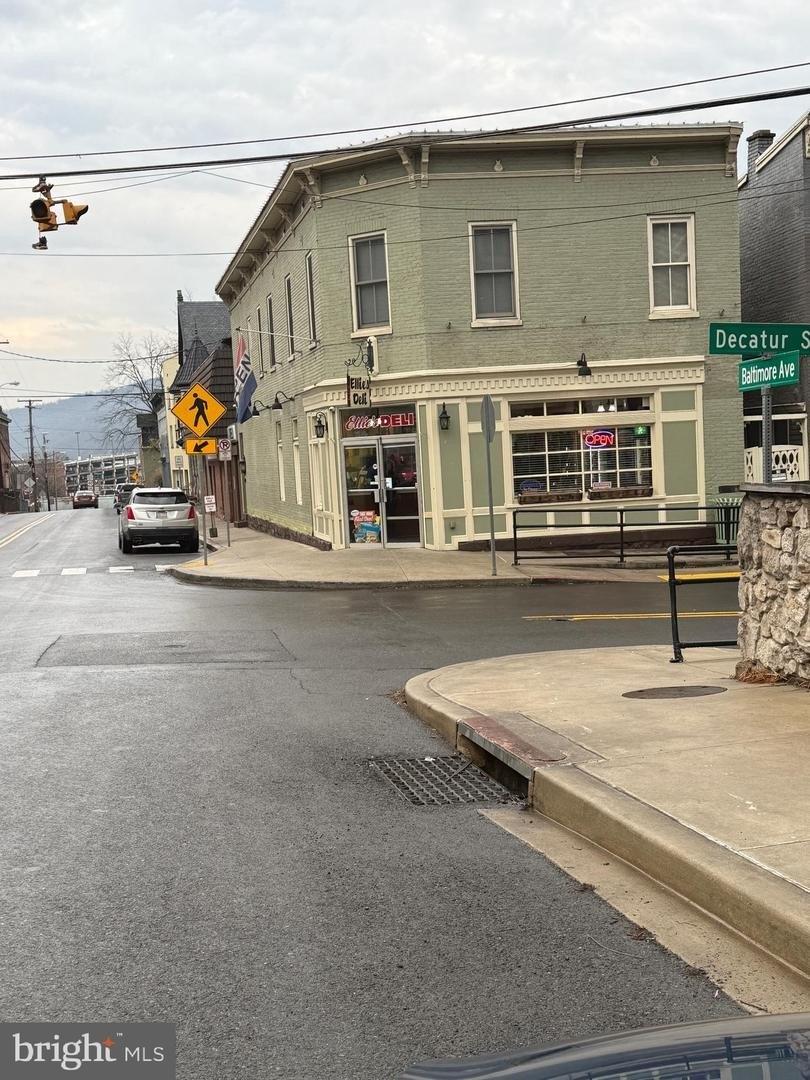 Property Image for 2 Decatur St