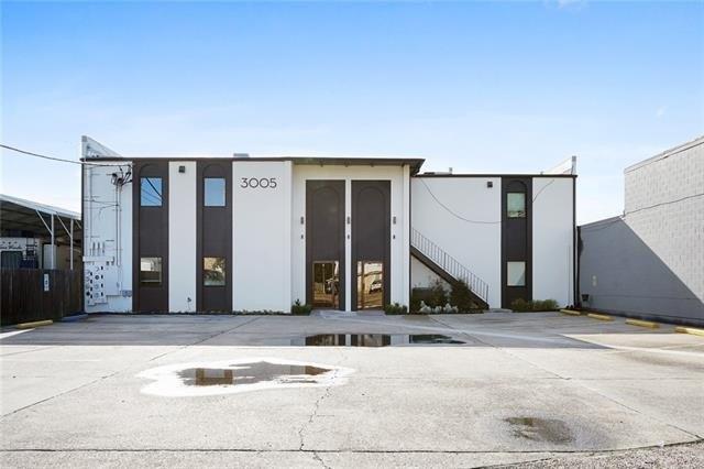 Property Image for 3005 HARVARD Avenue 200