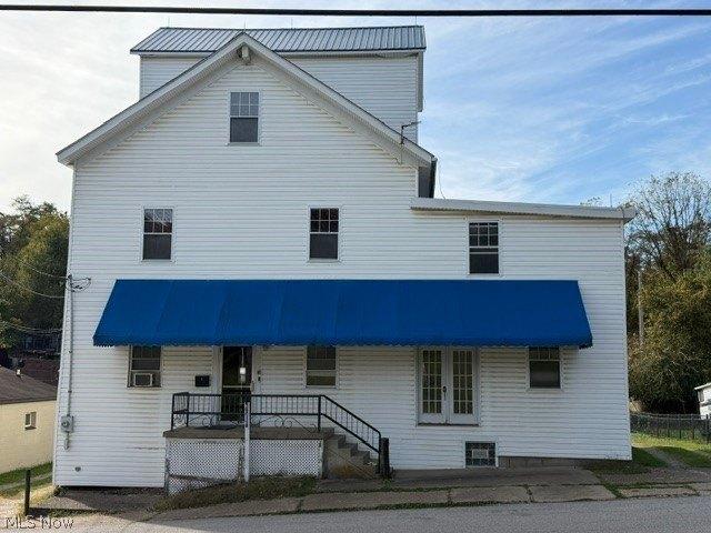Property Image for 128 S Sugar Street