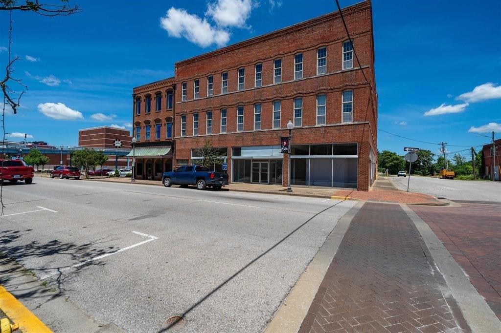 Property Image for 321 E 2nd Street