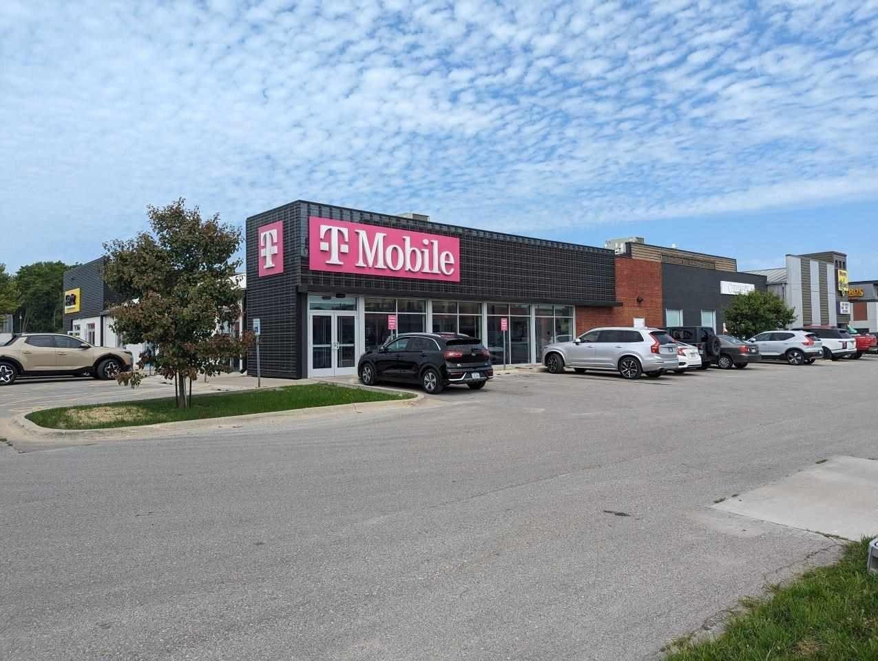 Property Image for 1029 S Riverside Dr 300