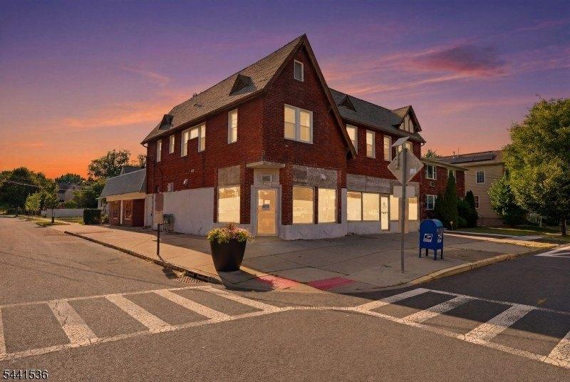 Property Image for 600 Chestnut St