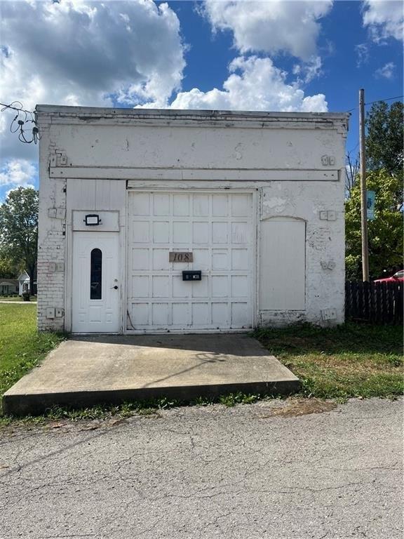 Property Image for 108 E 2nd Street