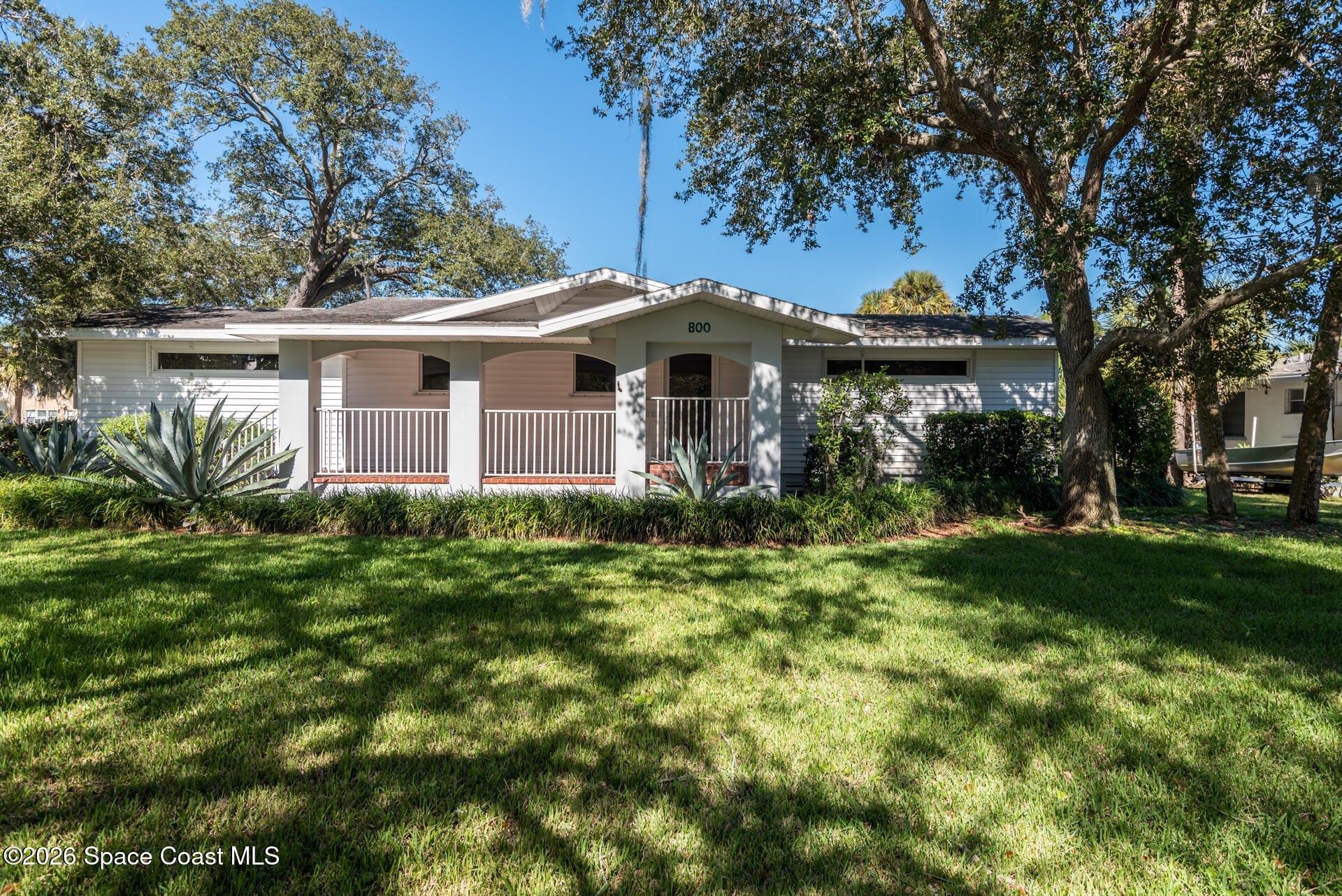 Property Image for 800 E Melbourne Avenue