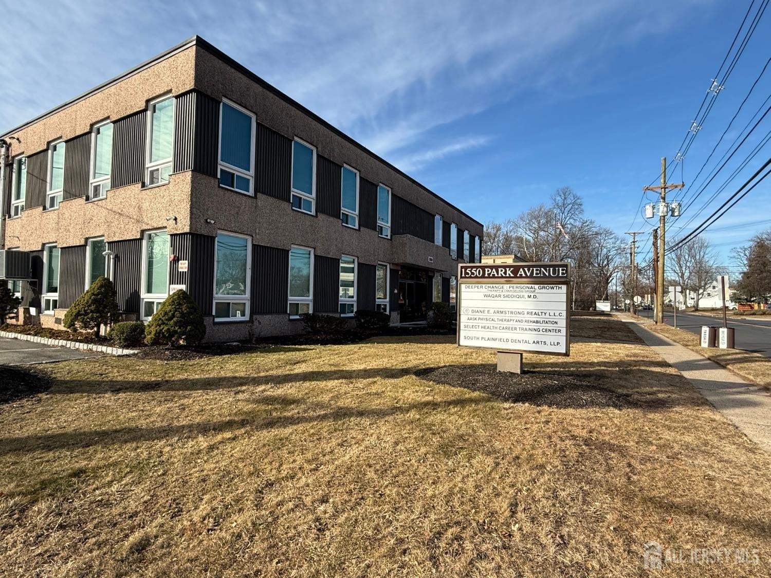 Property Image for 1550 Park Avenue 202