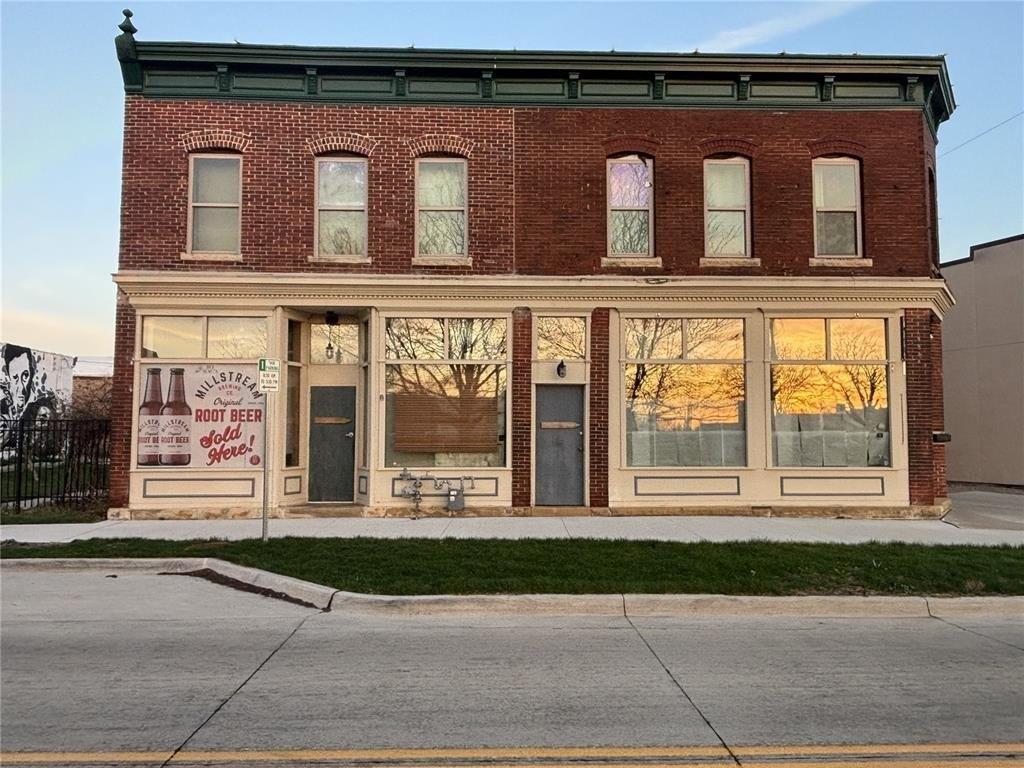 Property Image for 219 16th Avenue SE