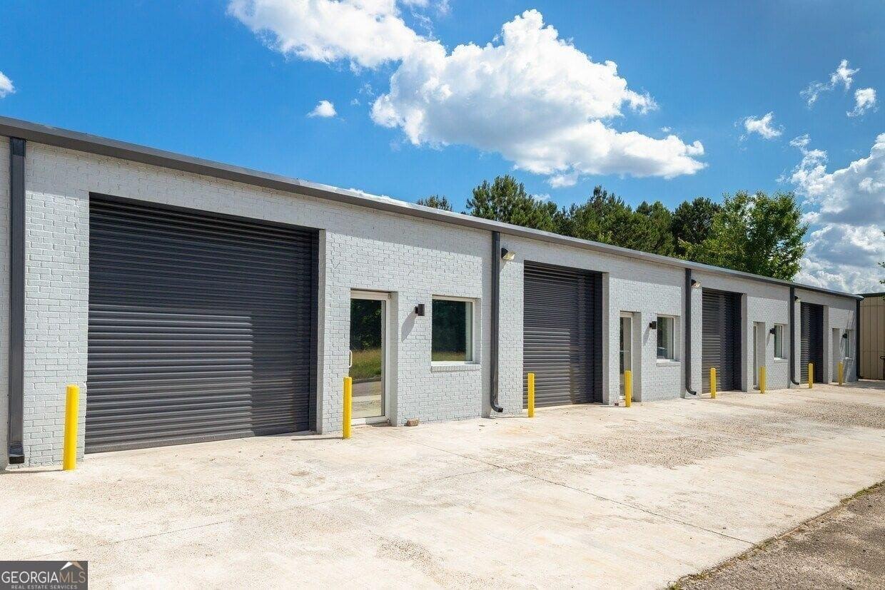 Property Image for 2427 Hilton Way #100