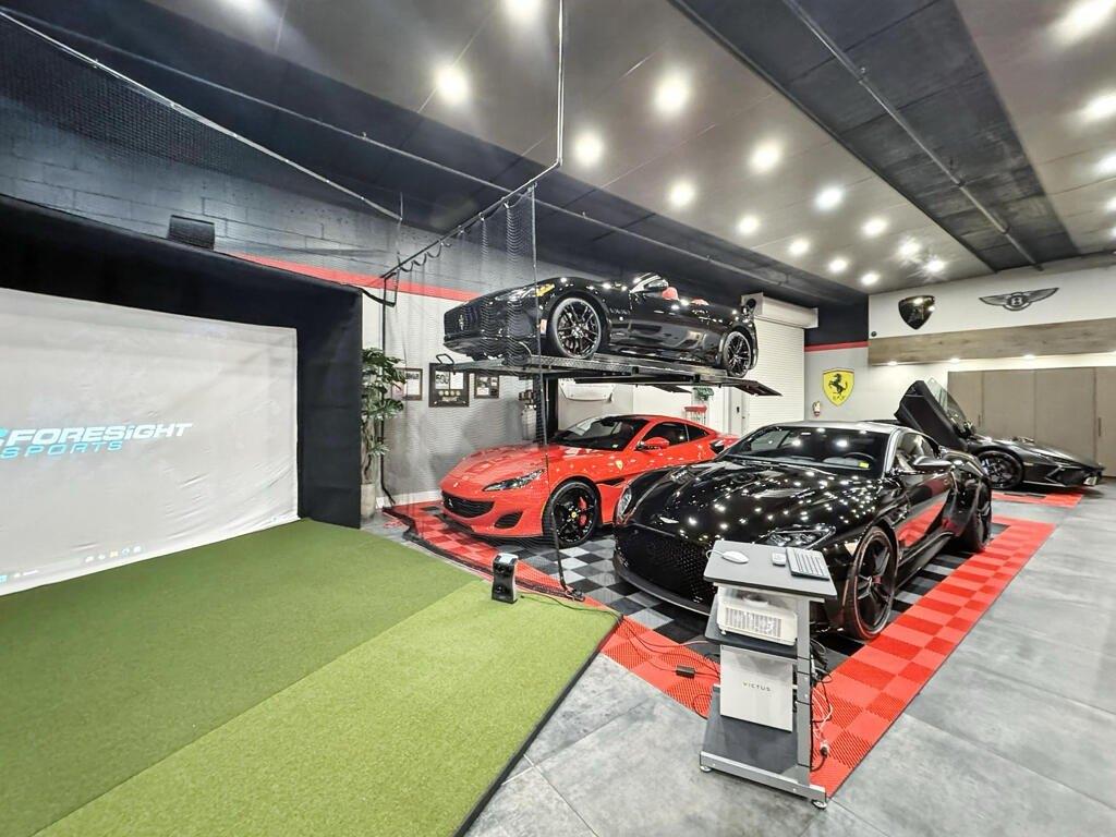 Property Image for 994 N BARFIELD Drive