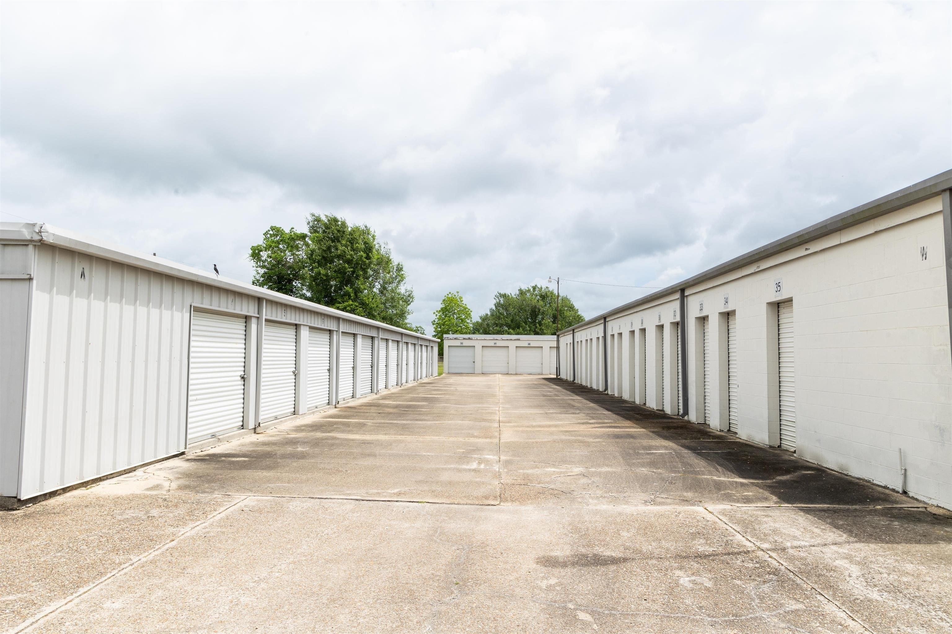 Property Image for 126 N Hollywood