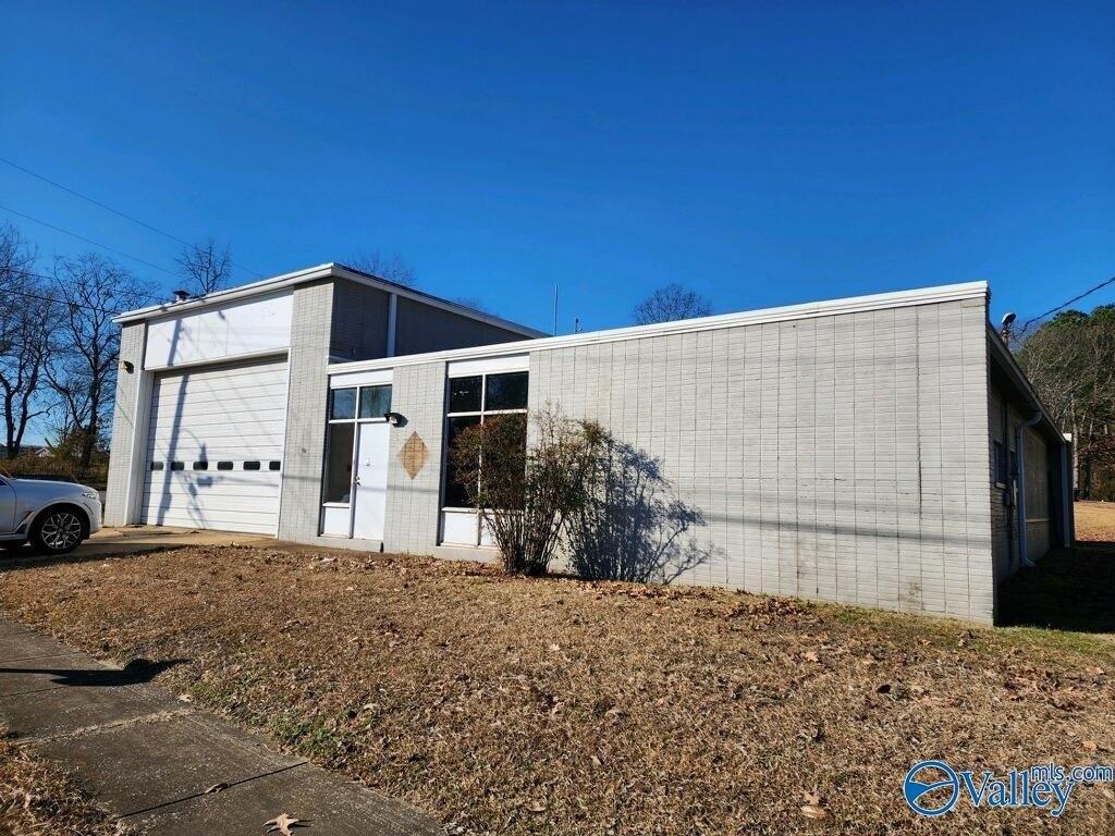 Property Image for 809 Vandell Boulevard