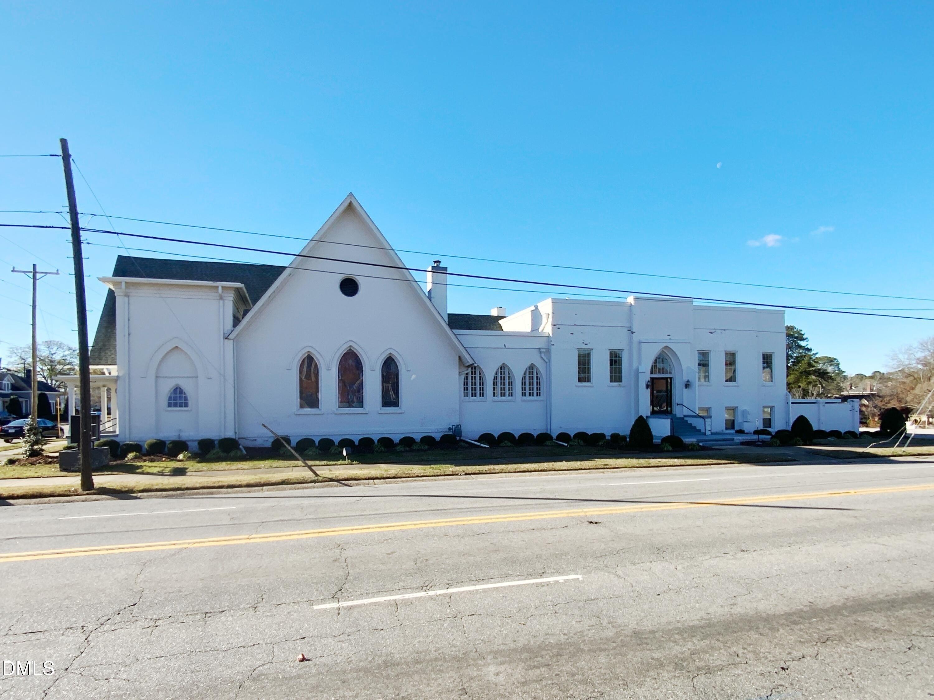 Property Image for 401 W Cumberland