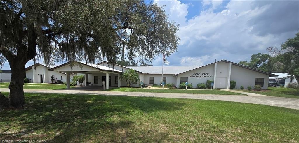 Property Image for 1016 W Camphor Street