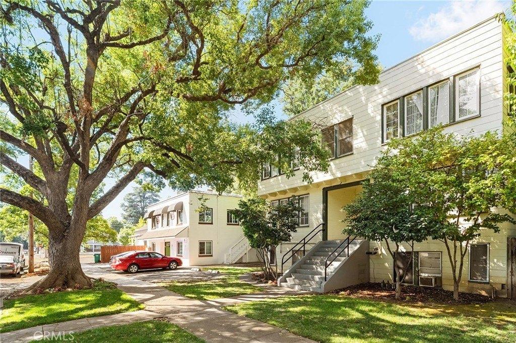 Property Image for 1121-1129 Magnolia Avenue