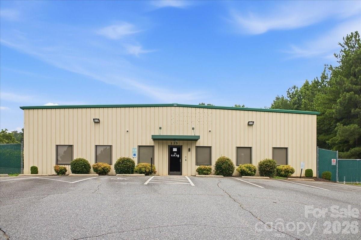 Property Image for 135 Joshua Court