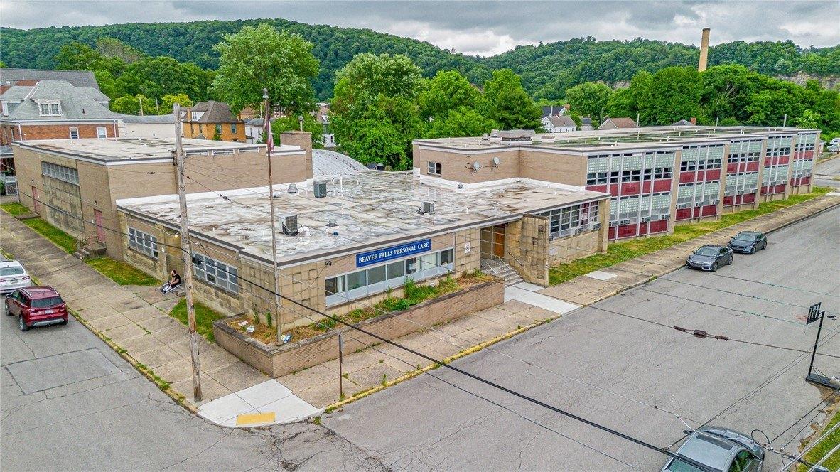 Property Image for 300 Pine St