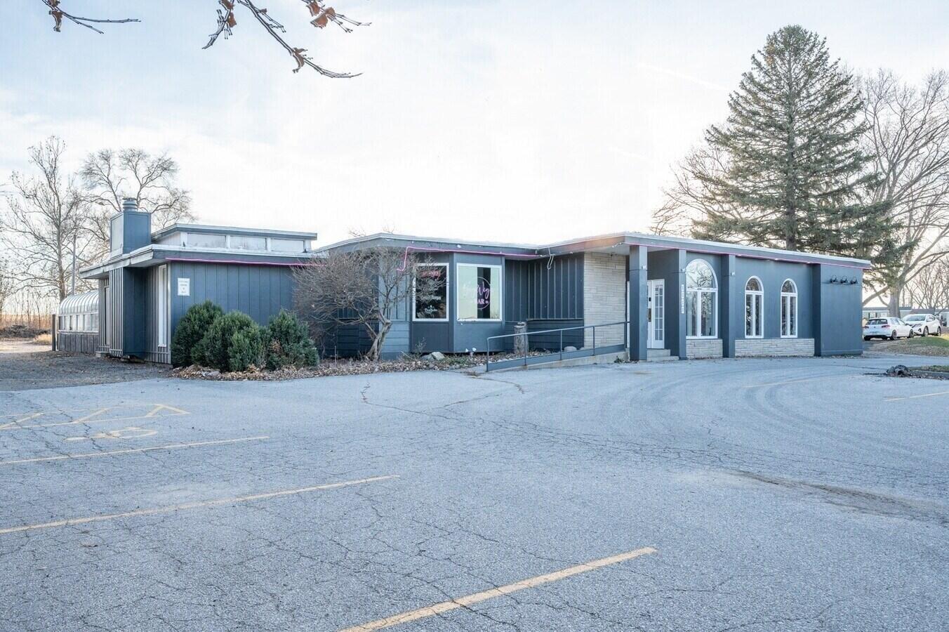 Property Image for 6008 W Lincoln Way
