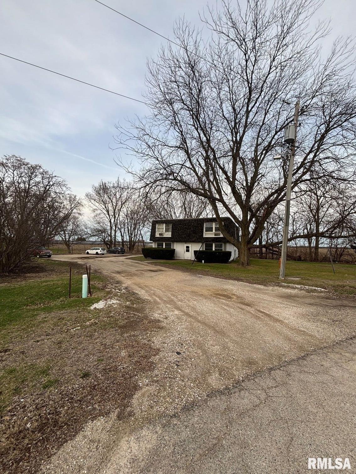 Property Image for 421 E KNOXVILLE Street