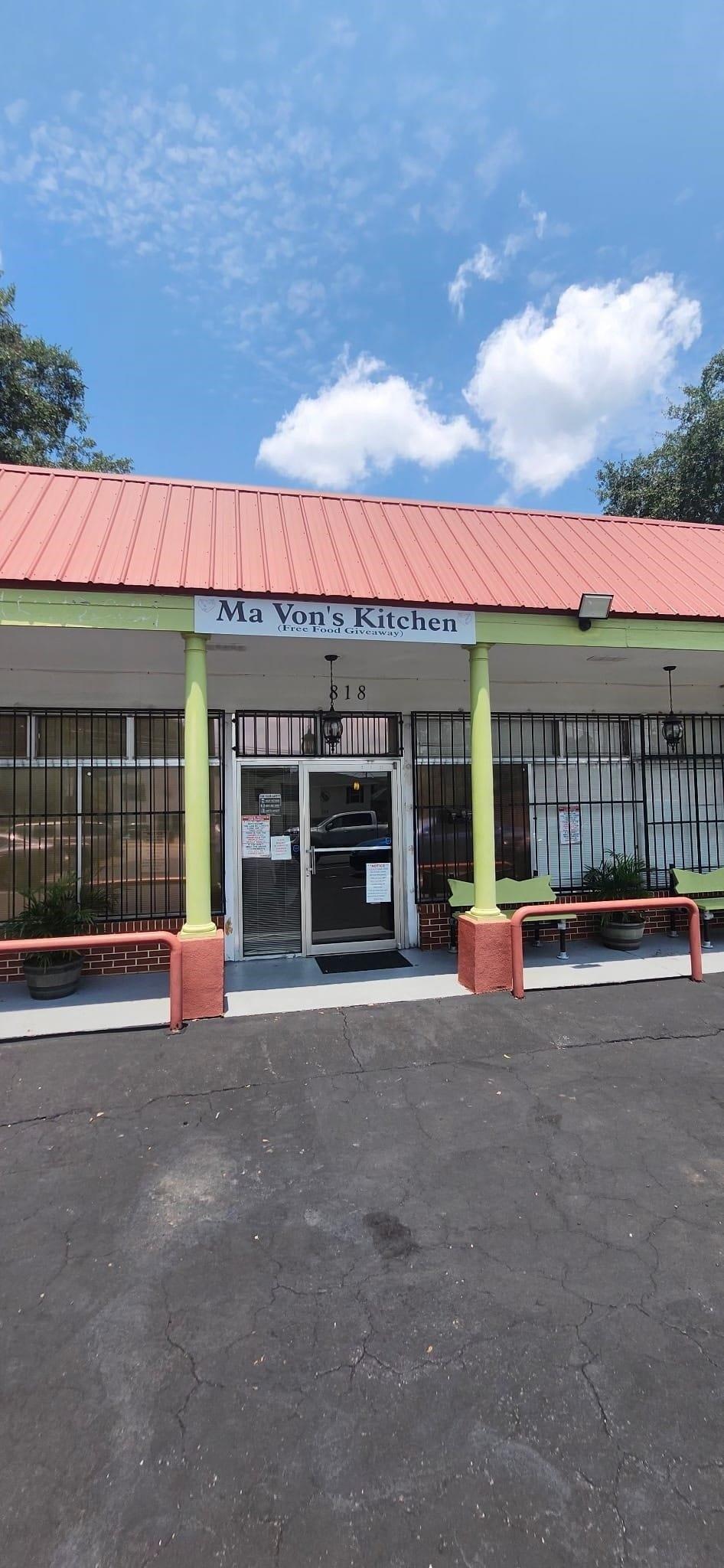 Property Image for 818 W Brevard Street