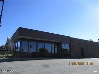 Property Image for 3620 Riverside Drive