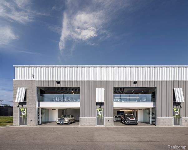 Property Image for 40 Straightaway Drive 40 & 41