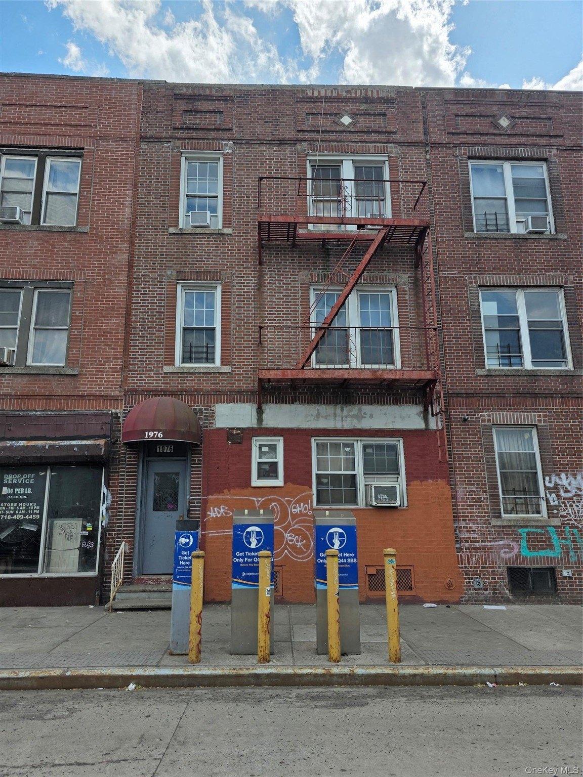 Property Image for 1976 Cross Bronx Expressway