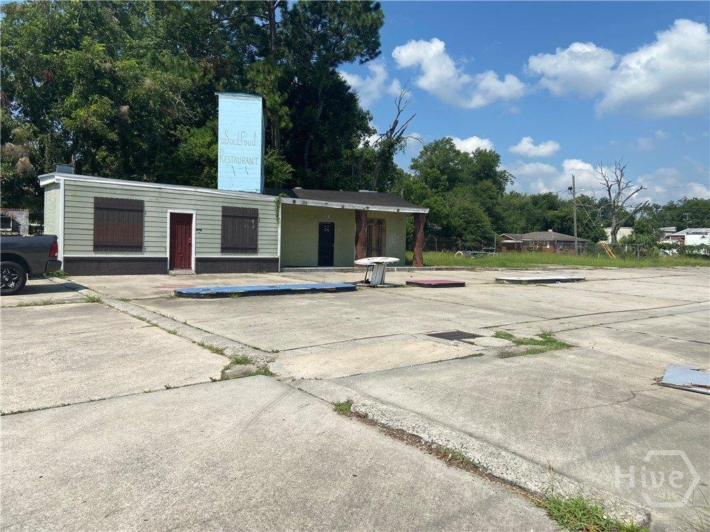 Property Image for 2601 W Bay Street