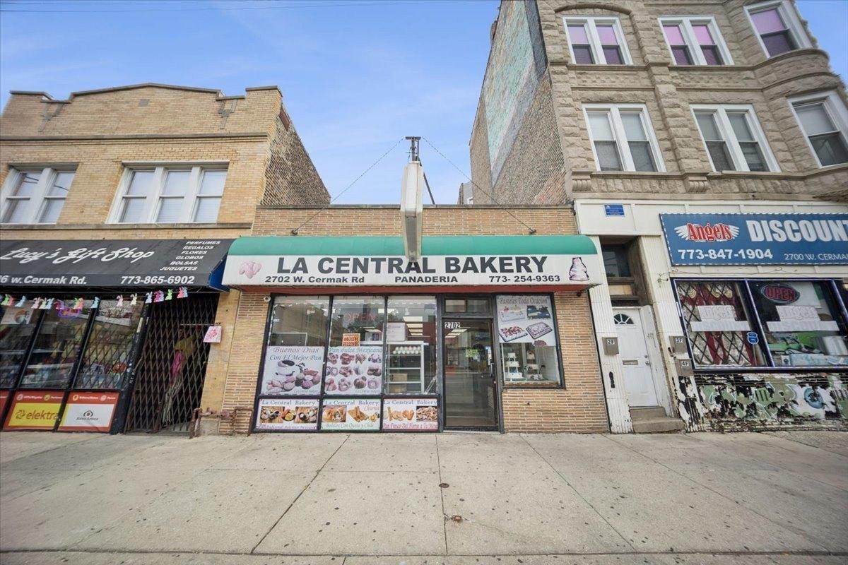 Property Image for 2702 W Cermak Road