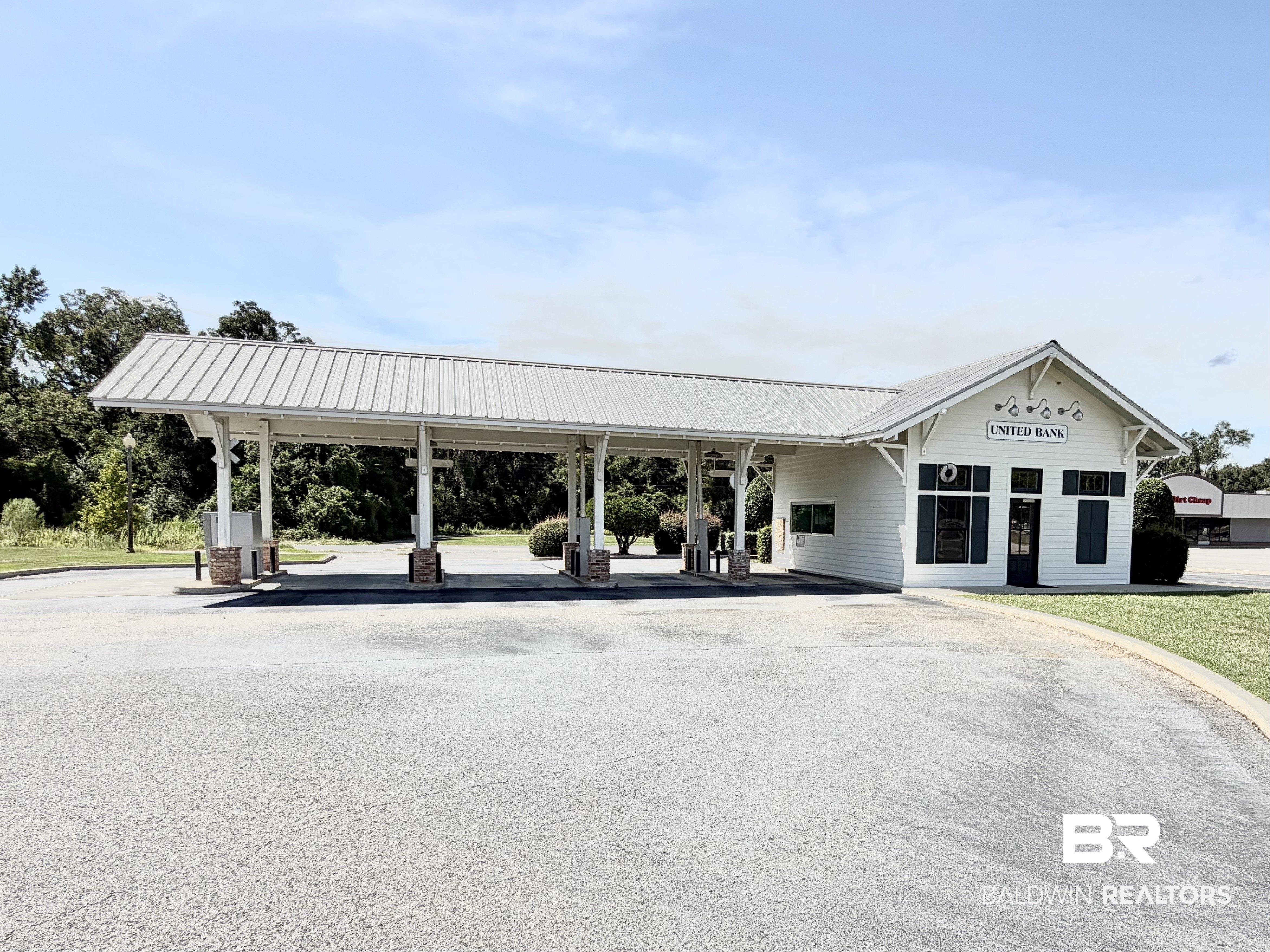 Property Image for 100 Block Lindberg Ave