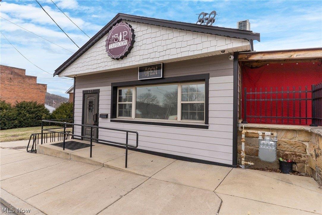 Property Image for 127 N Beaver Street