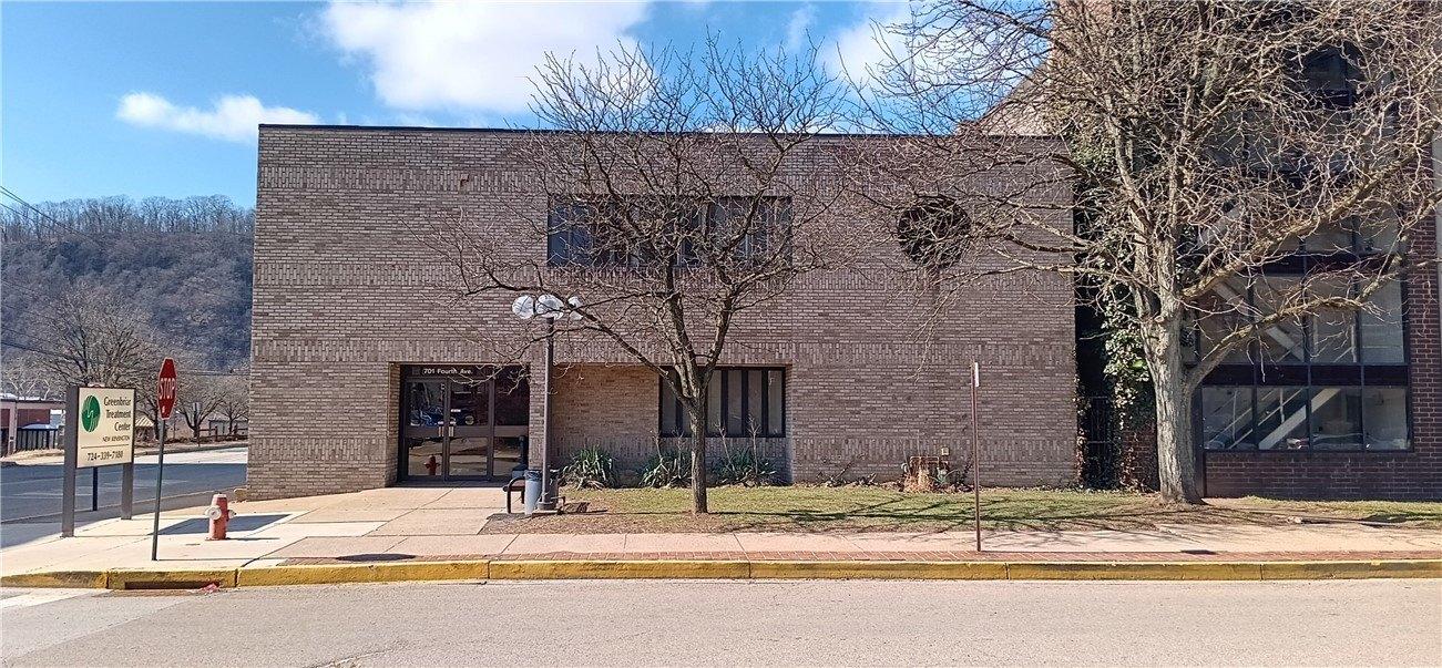 Property Image for 701 Fourth Avenue