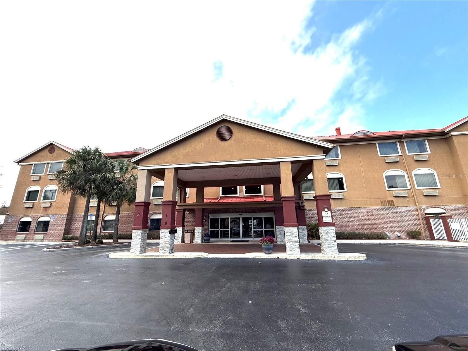 Property Image for 120 Nw 40th Avenue