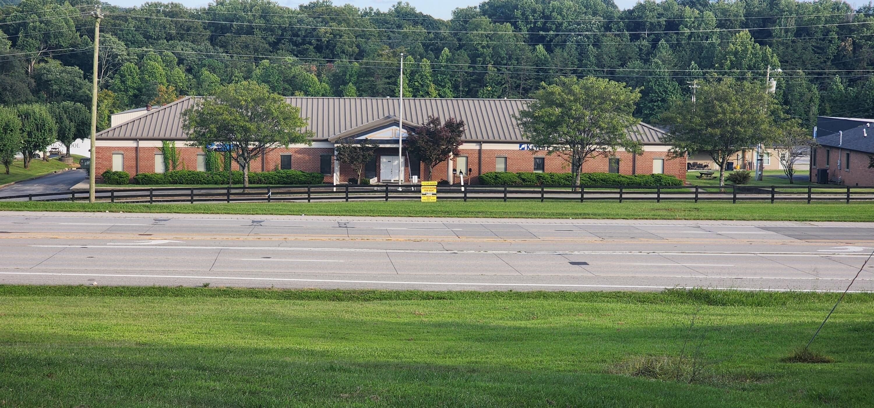 Property Image for 1374 E Highway 192