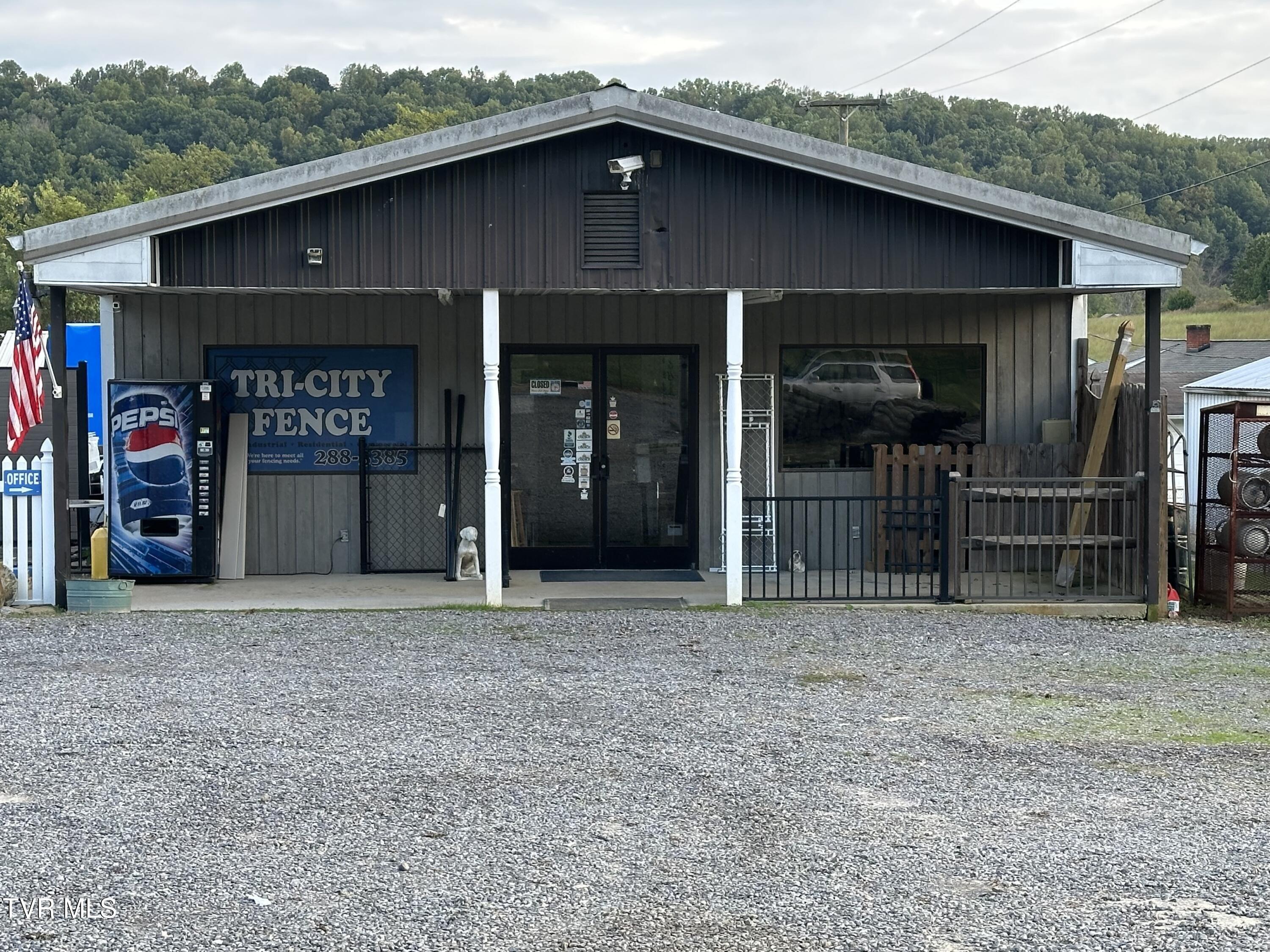 Property Image for 5015 Memorial Boulevard