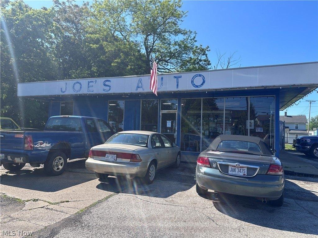 Property Image for 201 W Main Street