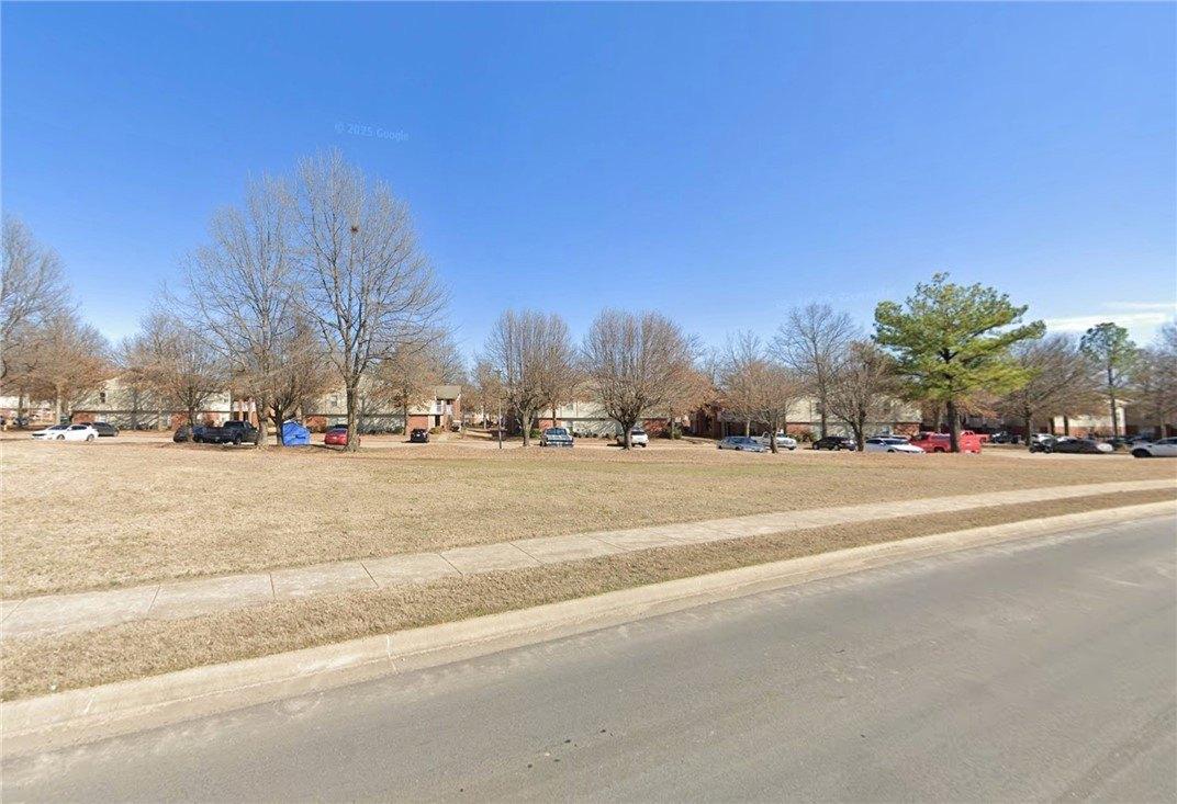 Property Image for 333 N Dixieland Road