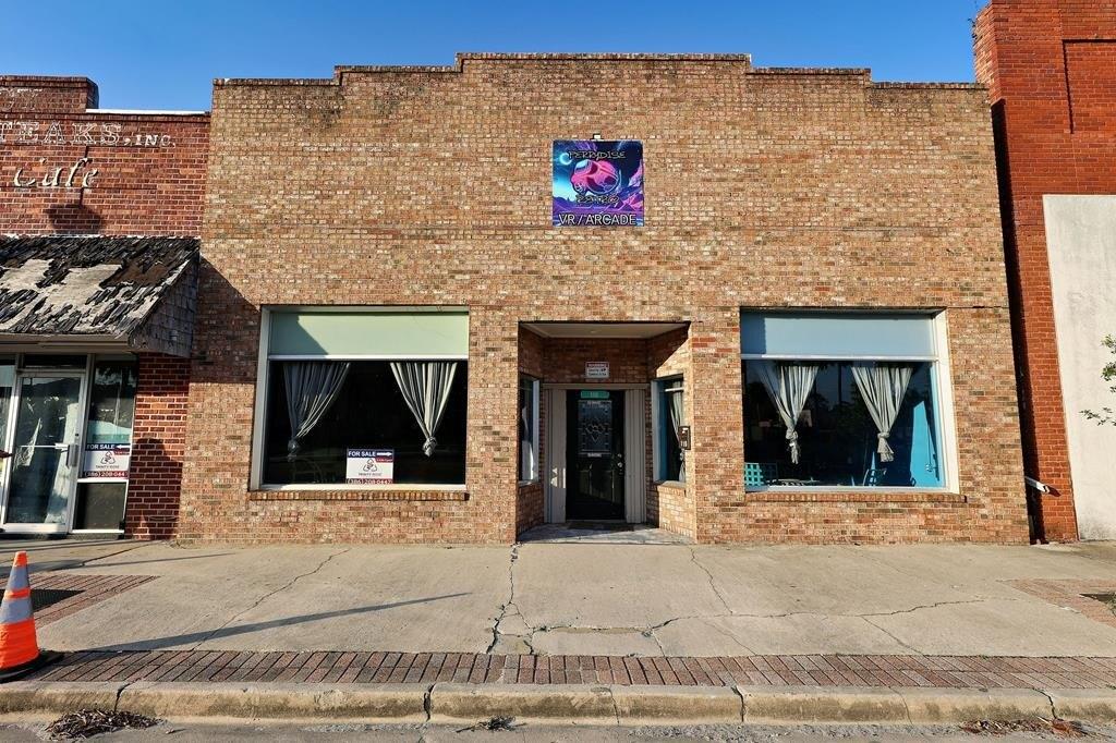 Property Image for 110 E Main Street