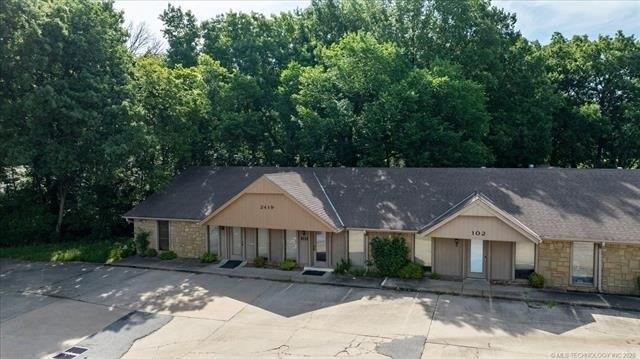 Property Image for 2419 Nowata 101