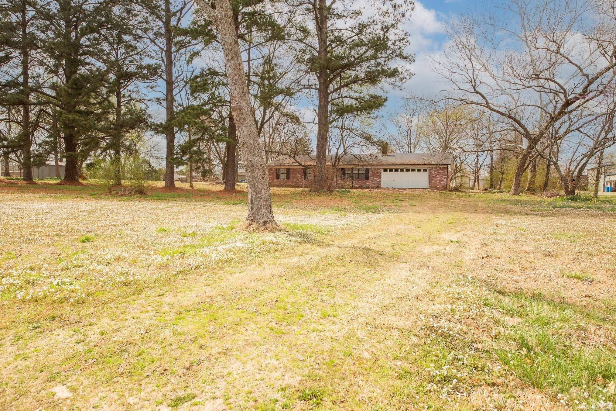 Property Image for 2302 S Pine Street