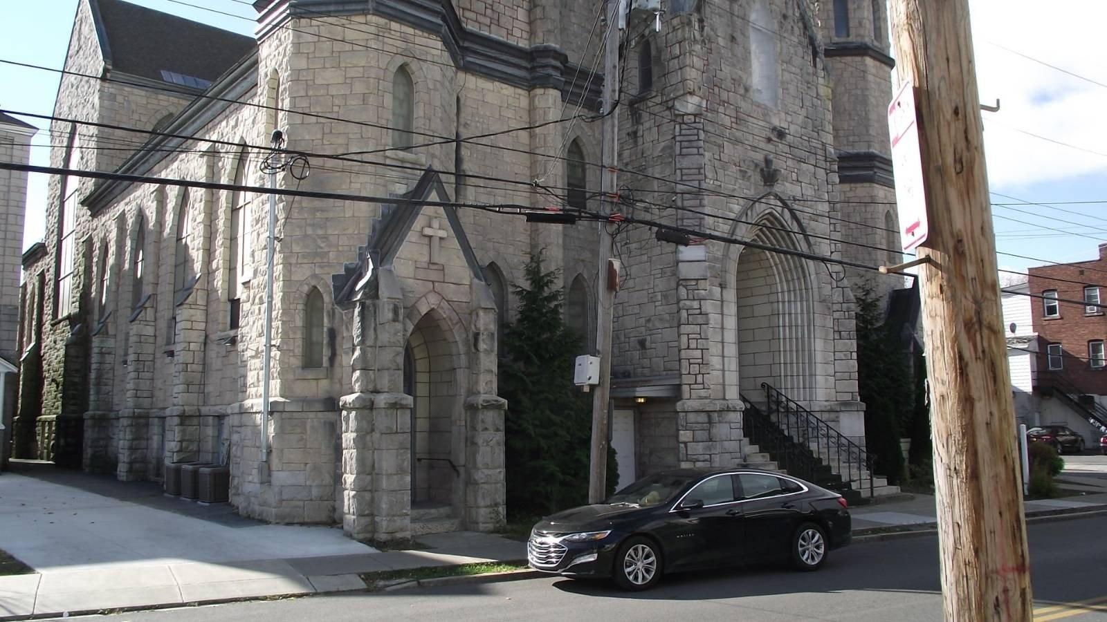 Property Image for 820 Eastern Ave