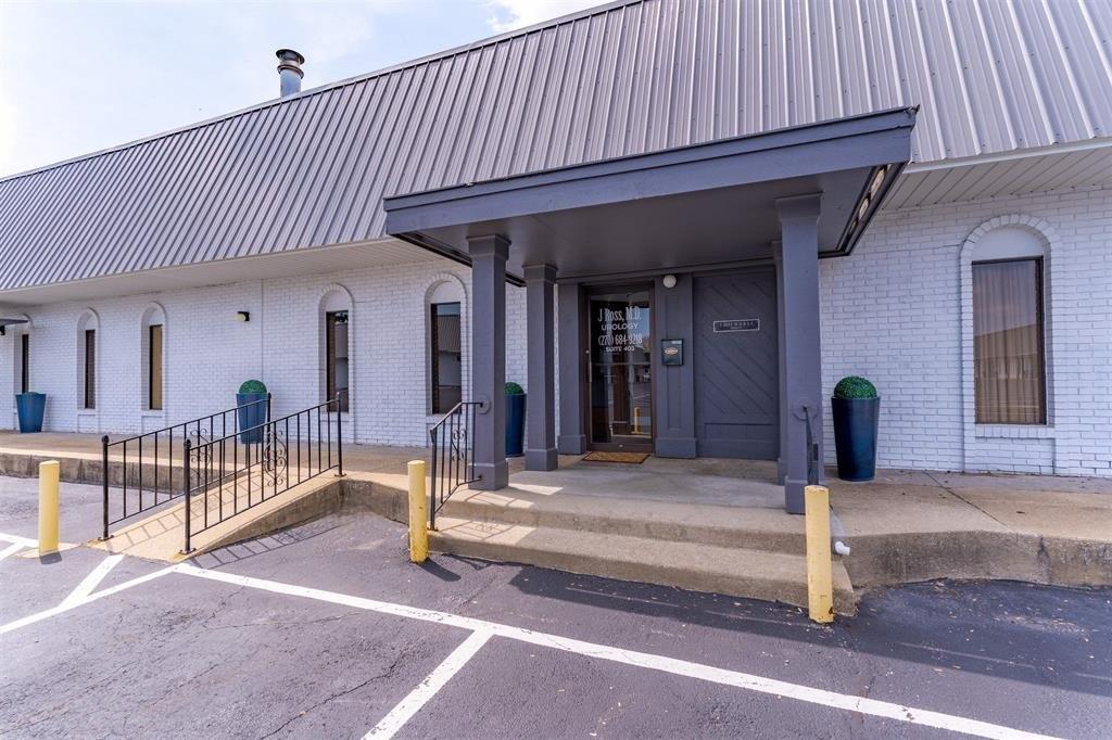 Property Image for 2816 Veach Rd, Unit 402, 403 & 404