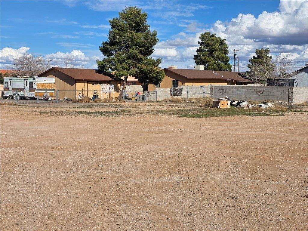 Property Image for Van Nuys 028A Road