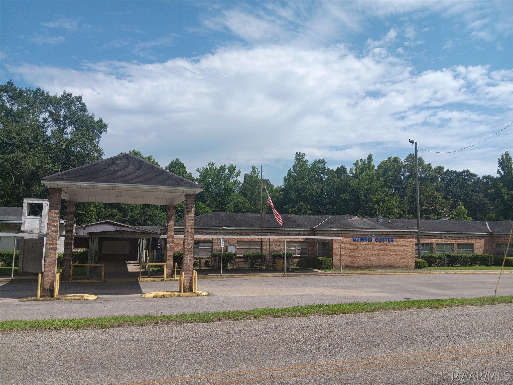 Property Image for 3500 McInnis Road 8