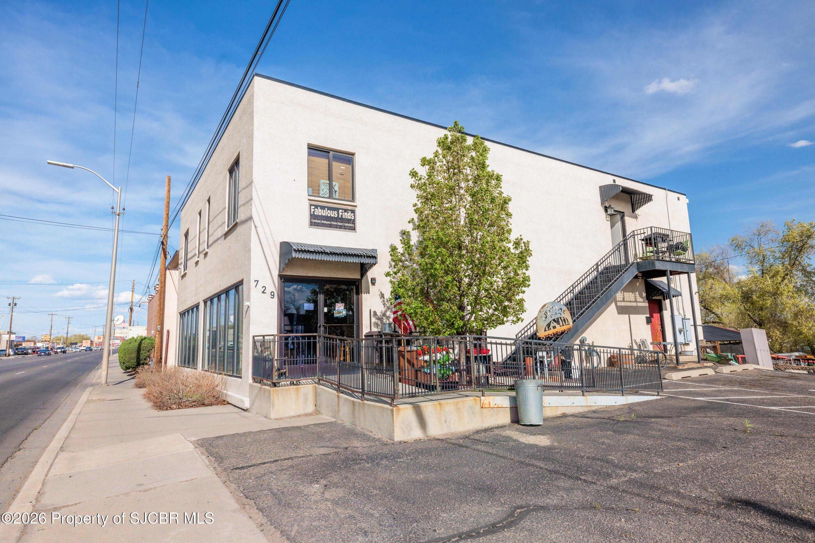 Property Image for 729 E MAIN Street