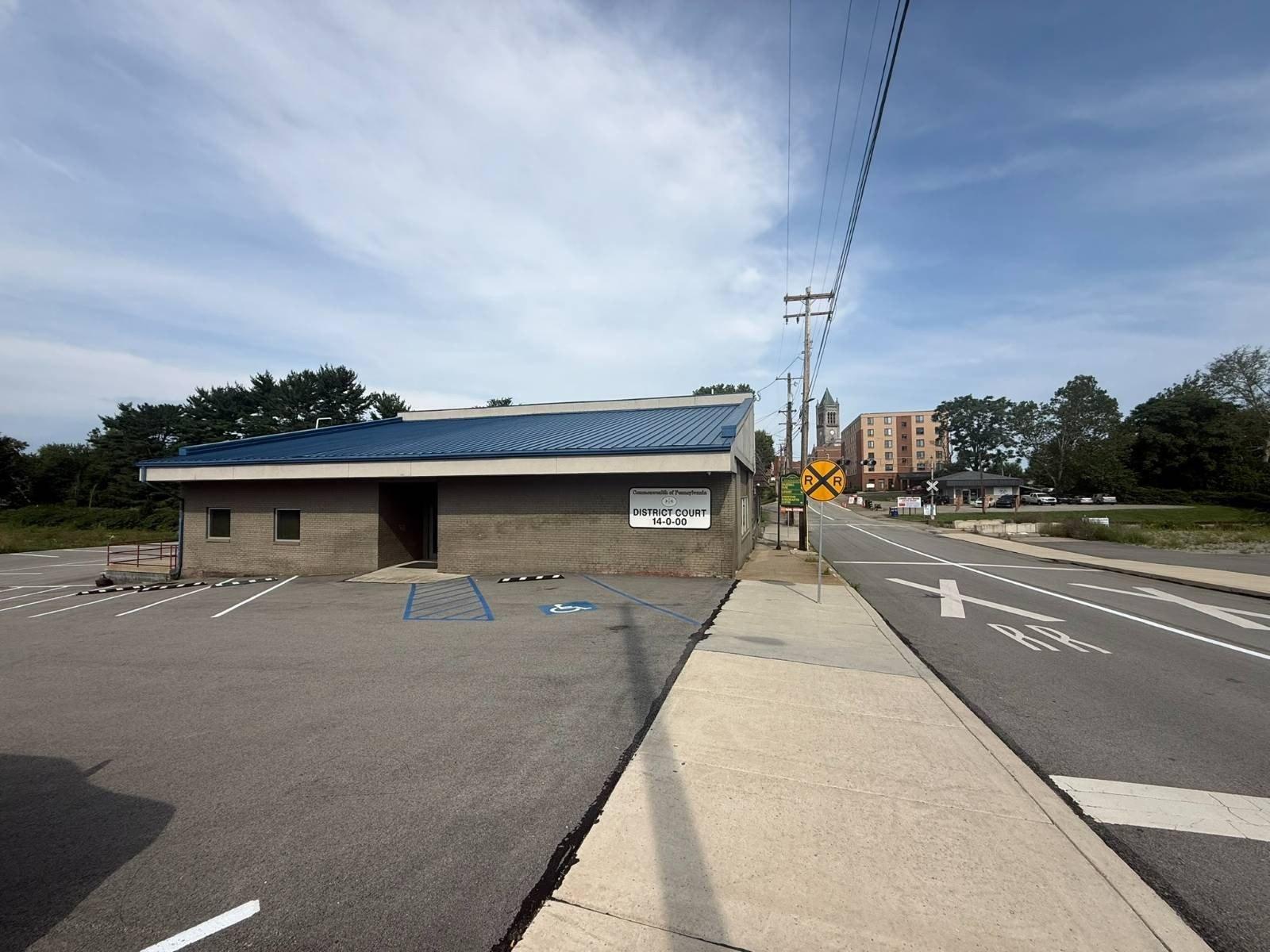 Property Image for 144-148 E Main St