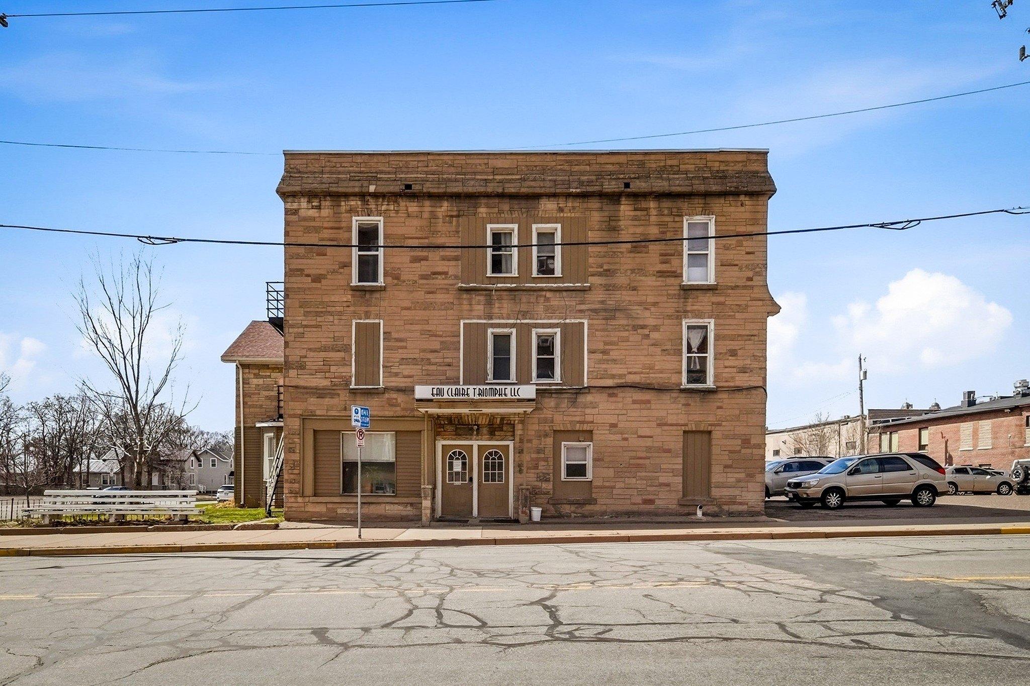 Property Image for 678 Wisconsin Street